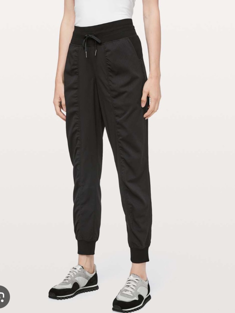 Lululemon dance studio joggers size 6 29” black